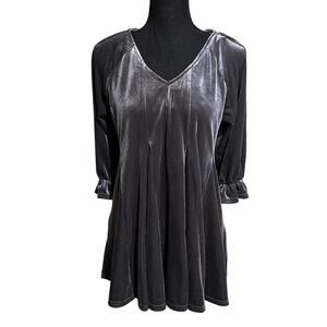 Umgee Velvet Special Occasion Silver Gray Tunic Top Women's S Small